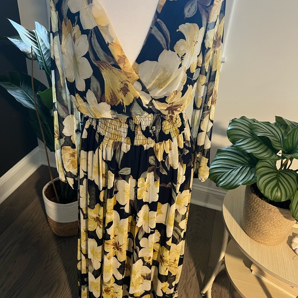 Floral Maxi Dress with Long Sleeves